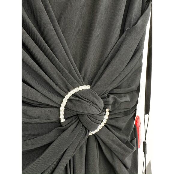 Mac Duggal 26290 Ruched Waist High Slit Black V-Neck Sleeveless Gown 4 NWT - Picture 7 of 8
